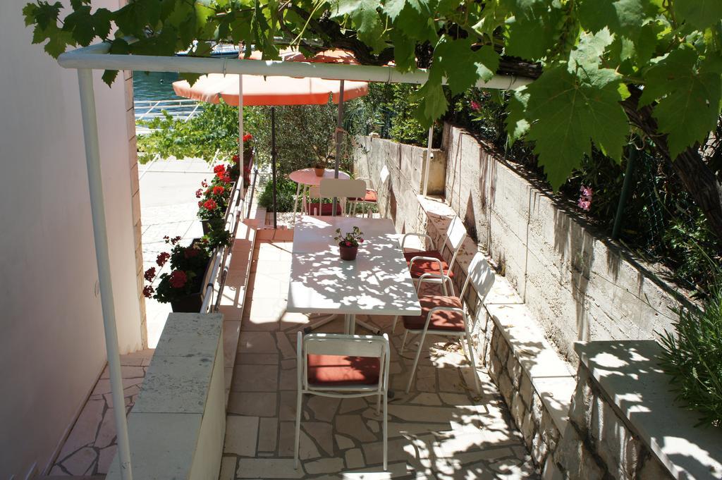 Apartments Segedin Zrnovo Rom bilde