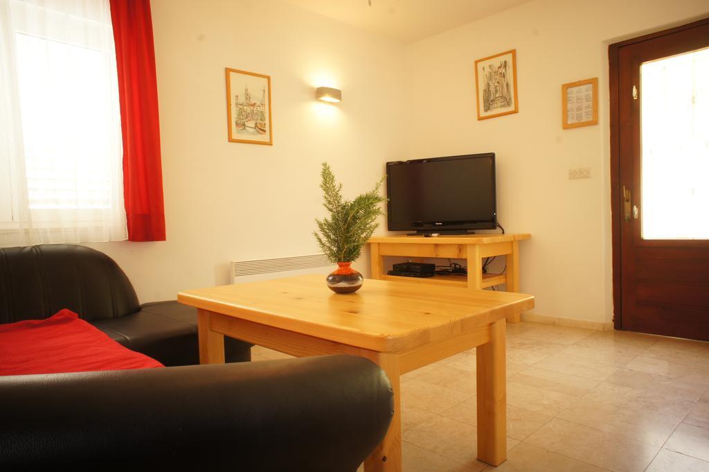 Apartments Segedin Zrnovo Eksteriør bilde